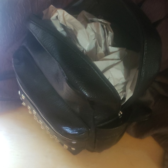 Backpack - Picture 5 of 8